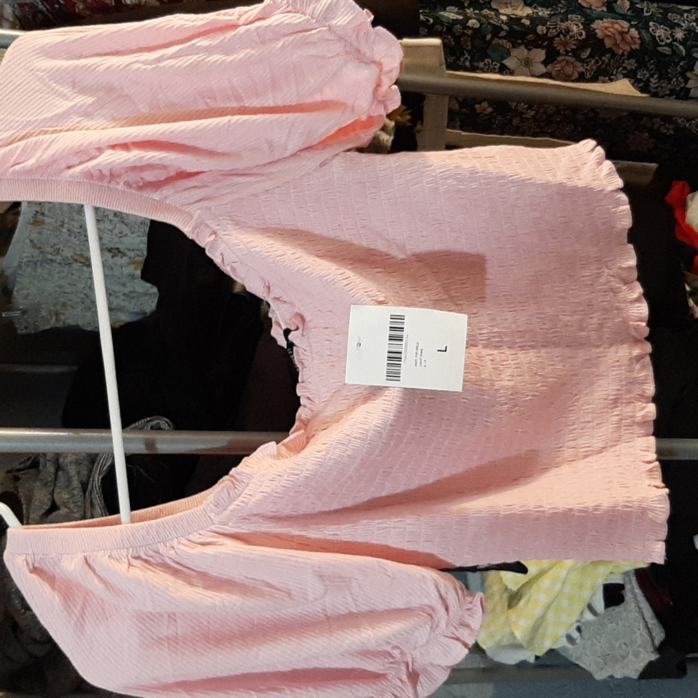 Forever 21 light pink, white and mint crop top